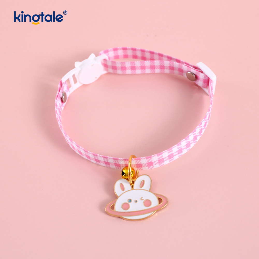 Candy-coloratus Pet Collars cum Avocado pendentes monilia