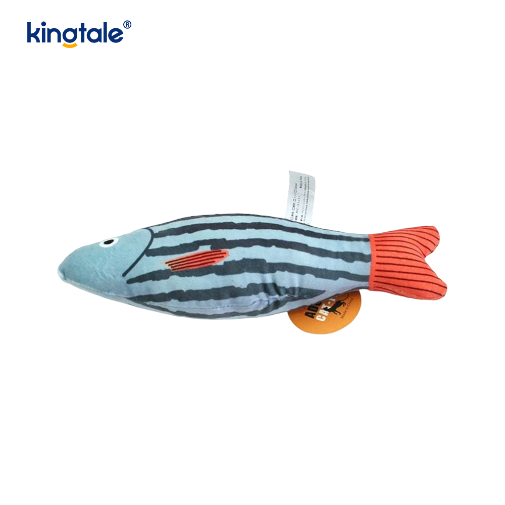 Squeaky Dura Catnip Cat Toys cum variis realistica Piscium